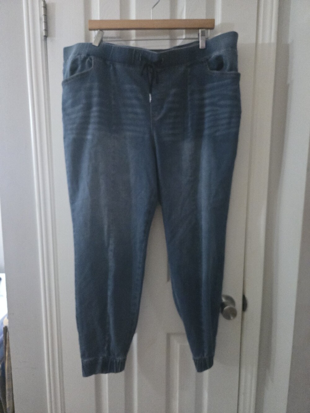 2x Denim jeggings